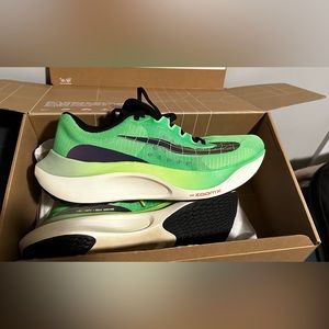 New Nike Zoom Fly 5